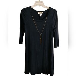 2768)TMG New York Black Flowy 3/4 Sleeves Pullover Mini Dress Size Medium.Nwot